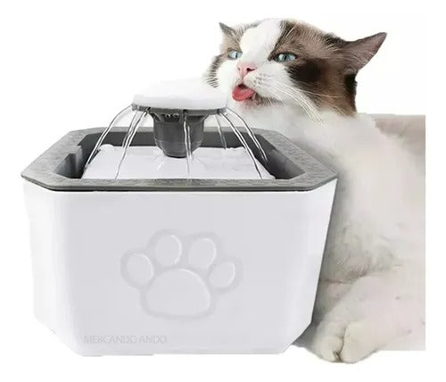 Bebedero de mascotas blanco
